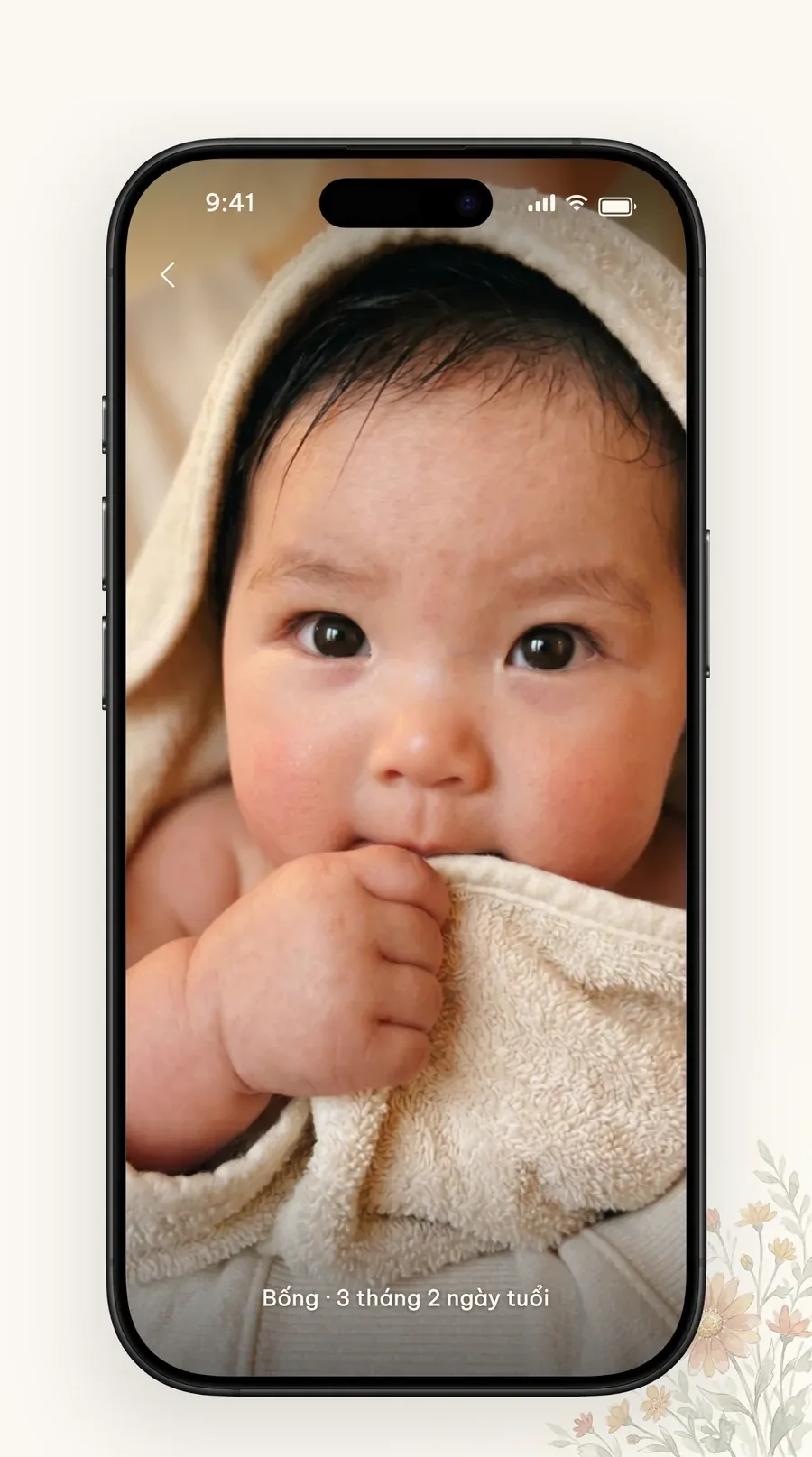 Ảnh bé toàn màn hình trong Cubi, giữ nét và có tuổi của bé